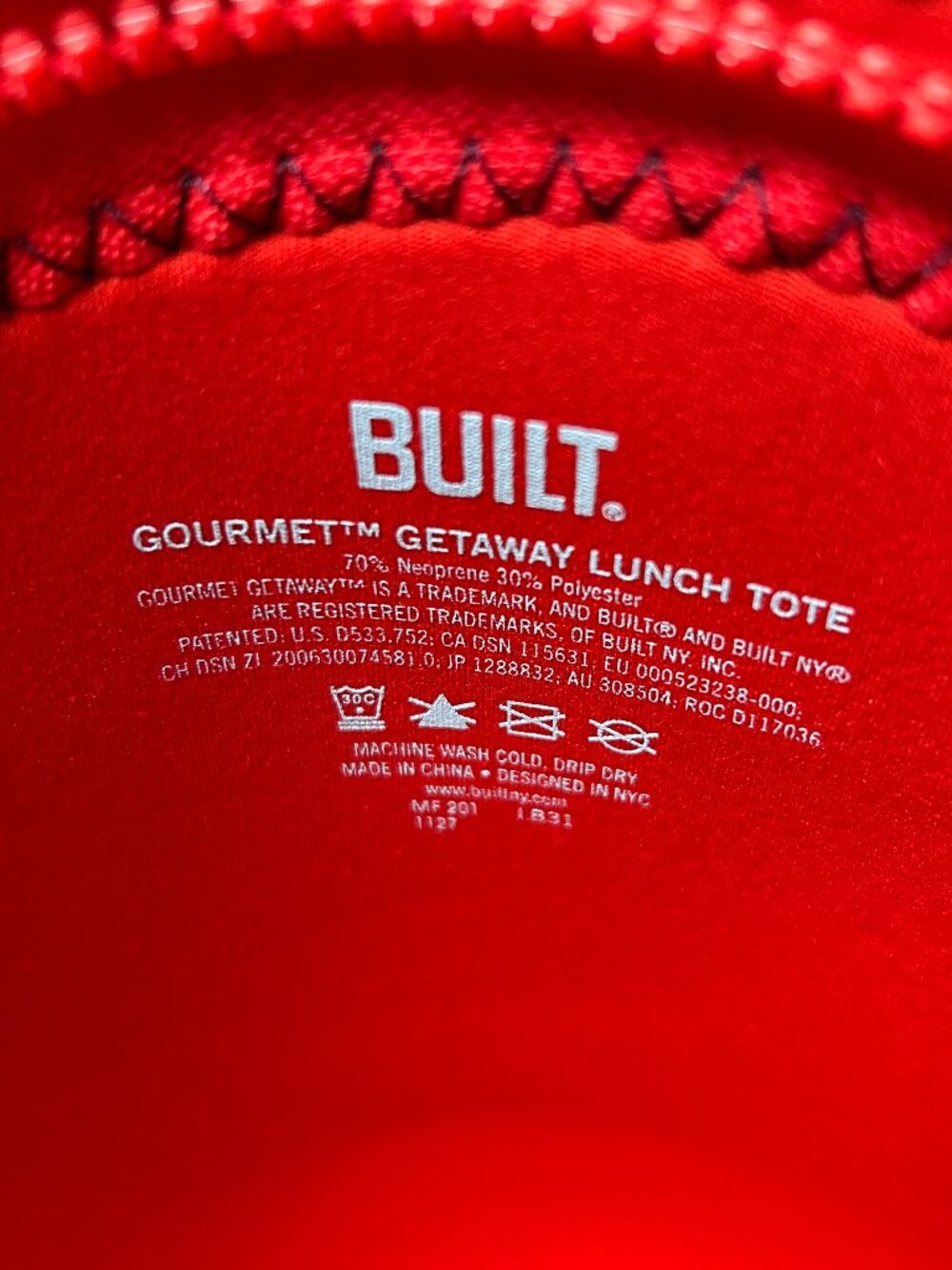 Built Insulated Gourmet Getaway Lunch Tote in Microdot - Picture 8 of 12